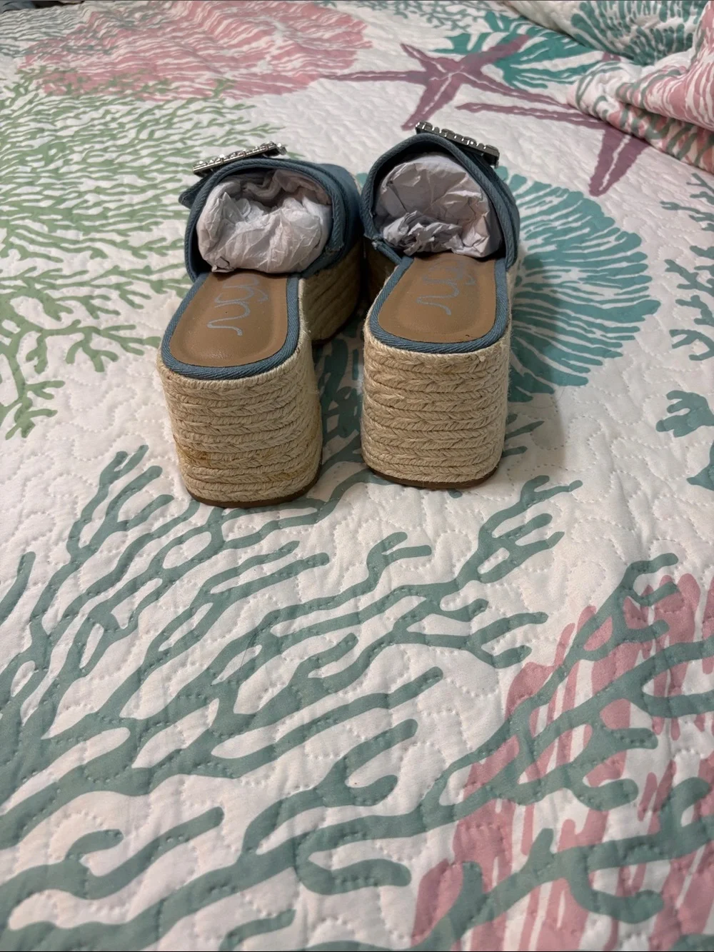 Sugar sandals
